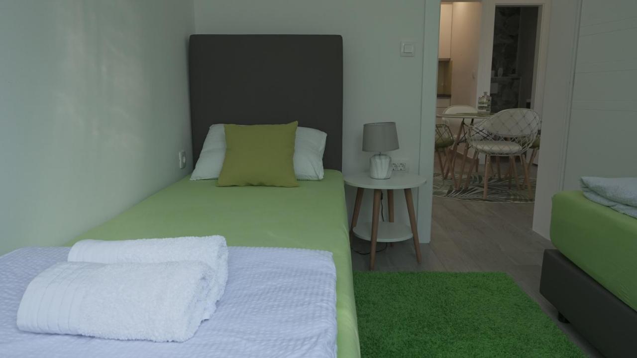 Apartments Bestak Крк Экстерьер фото