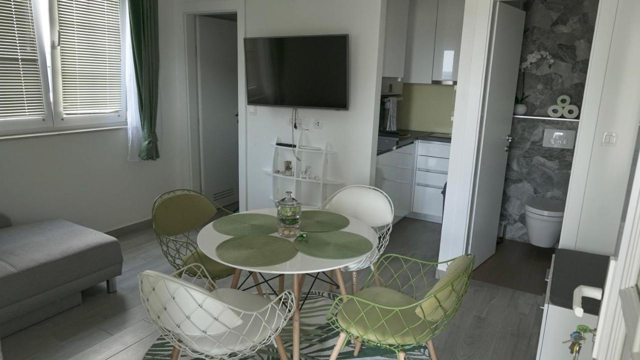 Apartments Bestak Крк Экстерьер фото