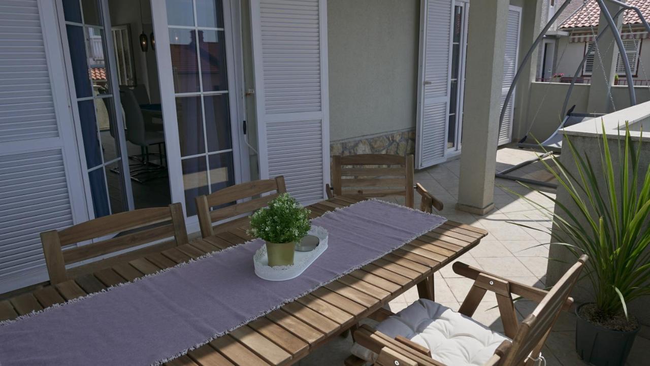 Apartments Bestak Крк Экстерьер фото