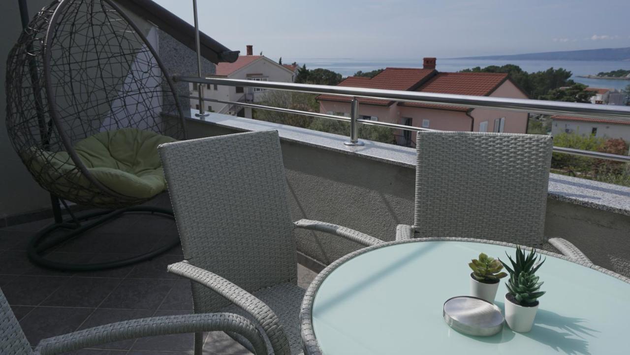 Apartments Bestak Крк Экстерьер фото